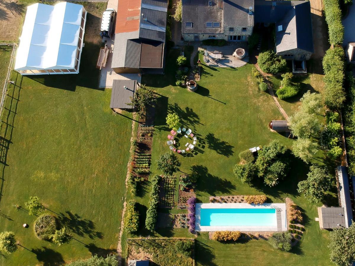 Villa Le Champ Du Coq Gesves Esterno foto